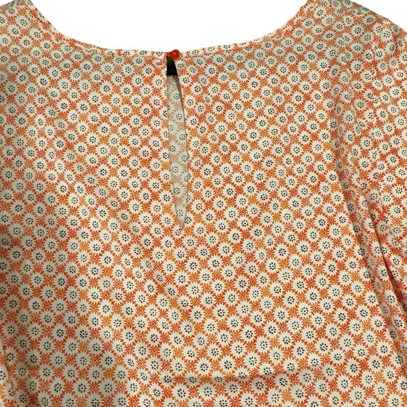 Pretty orange, white and brown patterned short sleeve top - Picture 4 of 5
